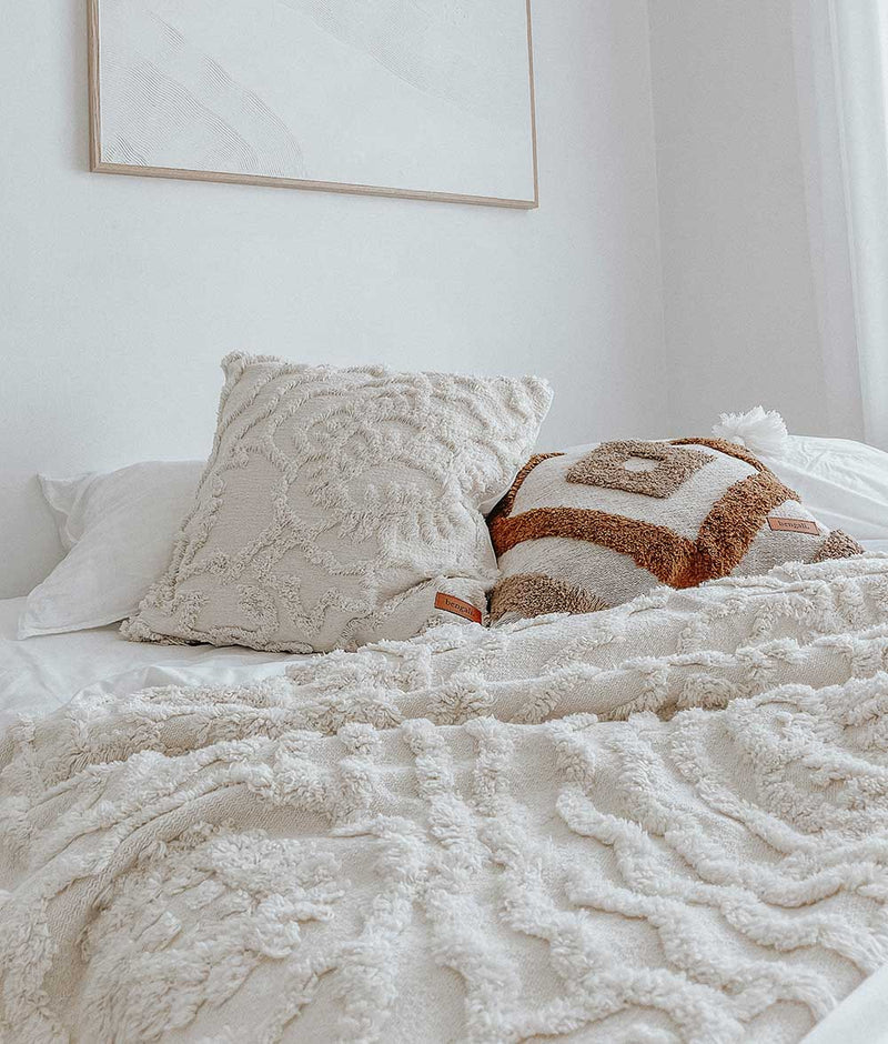 Tufted Throw - Ivory