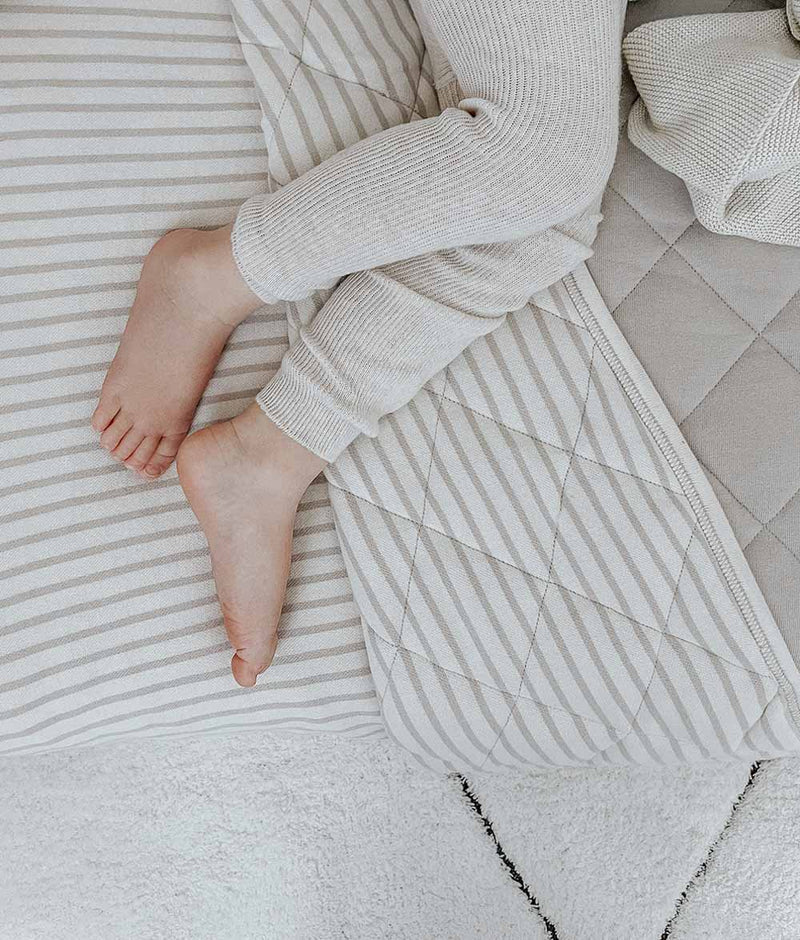 Reversible Cot Quilt - Oatmeal Pinstripe