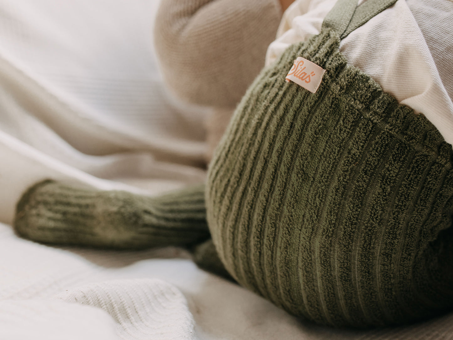 Granny Teddy Tights | Footed - Olive