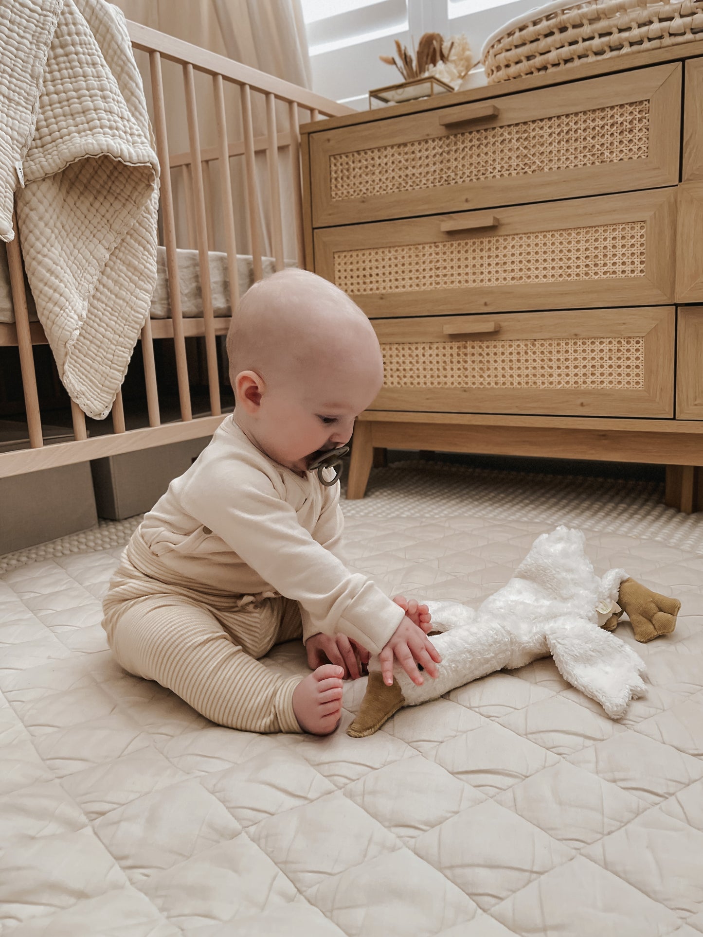 Organic L/S Kimono Bodysuit - Egg Shell