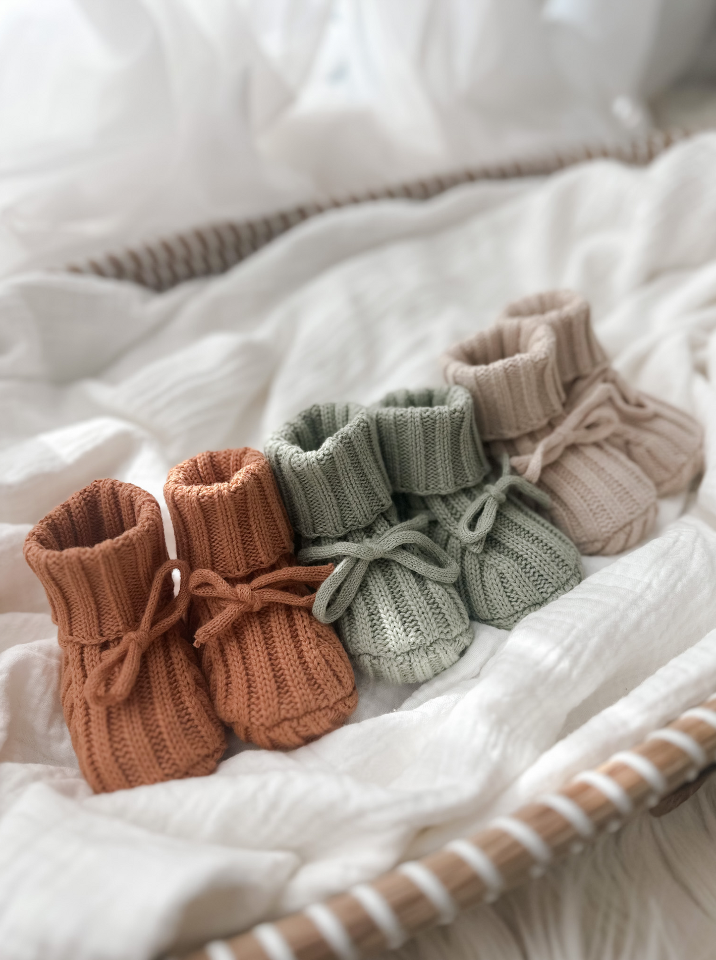 Ribbed Baby Booties - Sage
