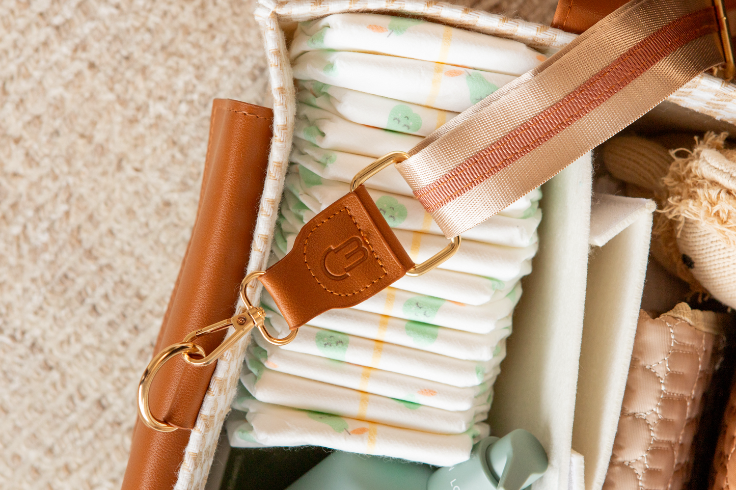 Bunnie Caddie - Houndstooth Tan