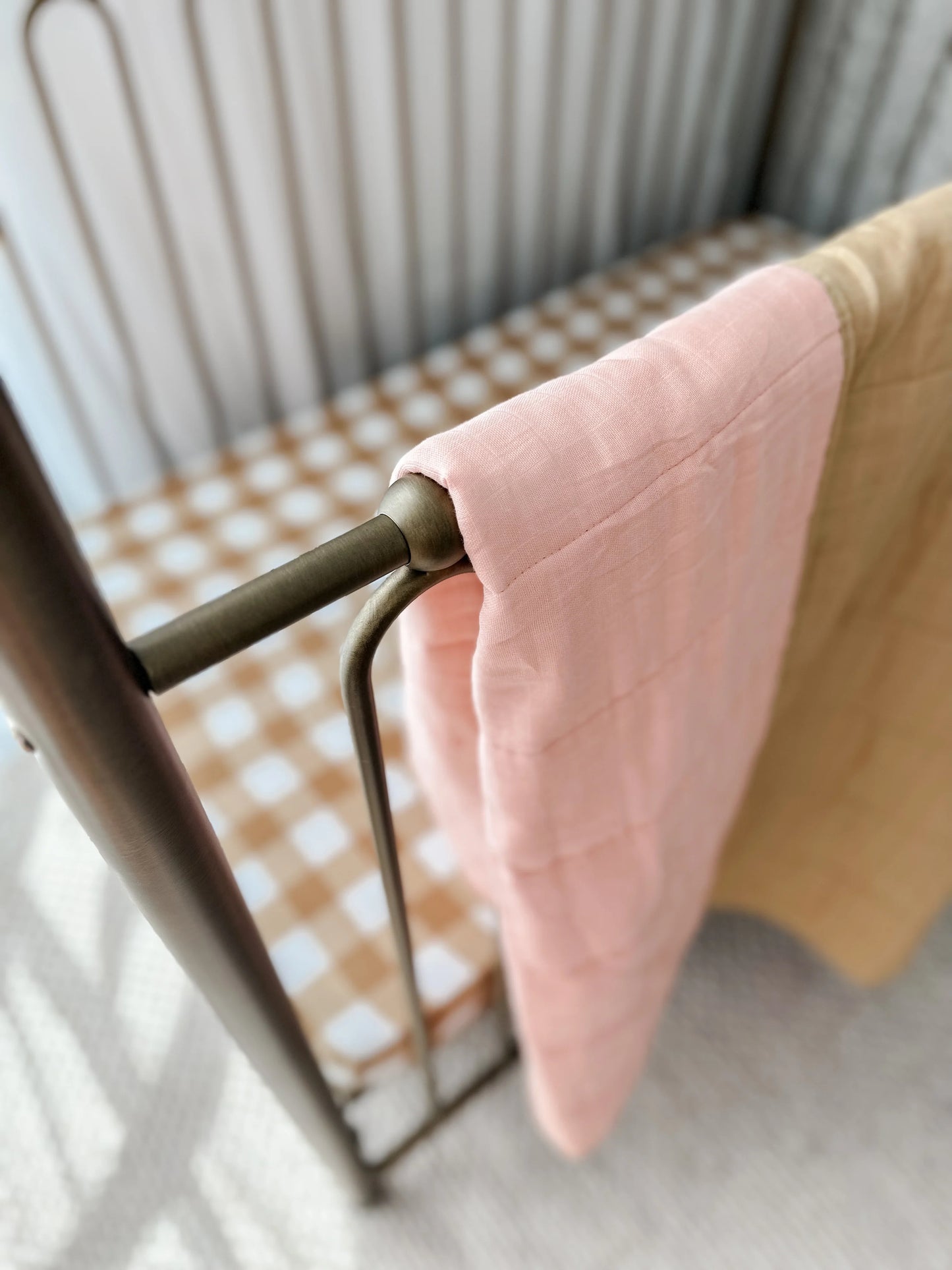 Reversible Bedspread - Caramel & Sorbet