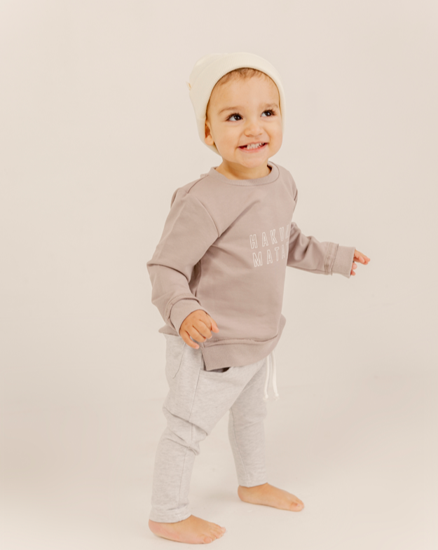 Hakuna Matata Pullover - Stone
