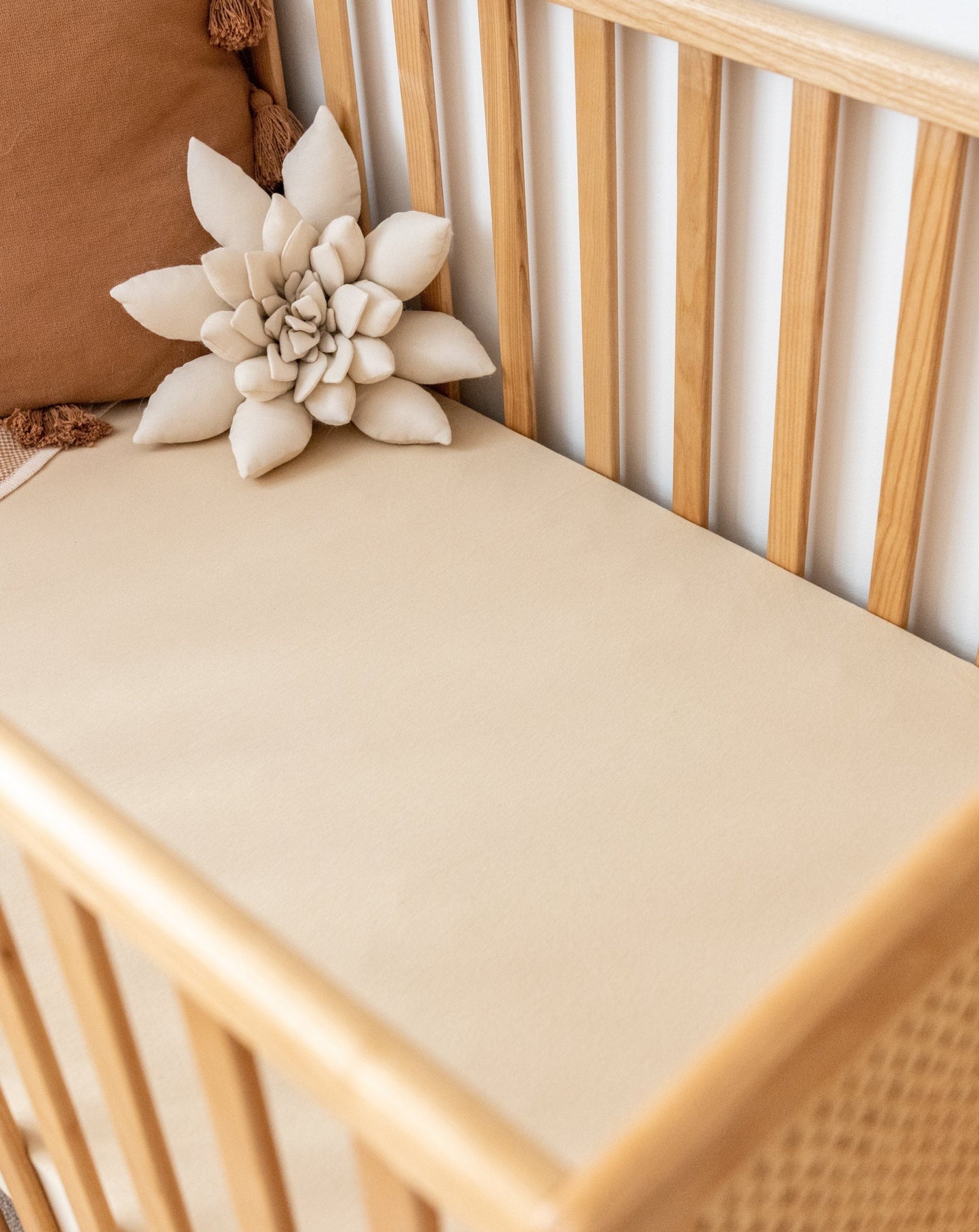 Organic Fitted Cot Sheet - Oat