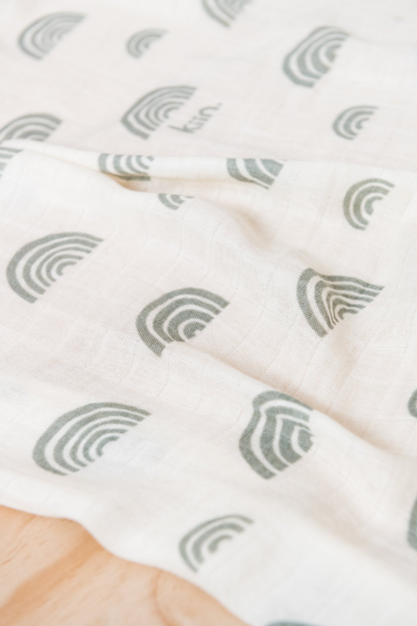 Organic Swaddle | Rainbows - Ivory + Sage