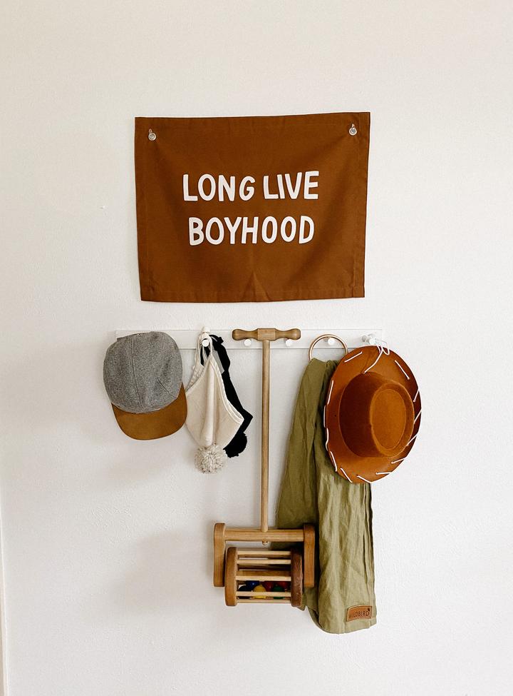 Banner - Boyhood | Rust