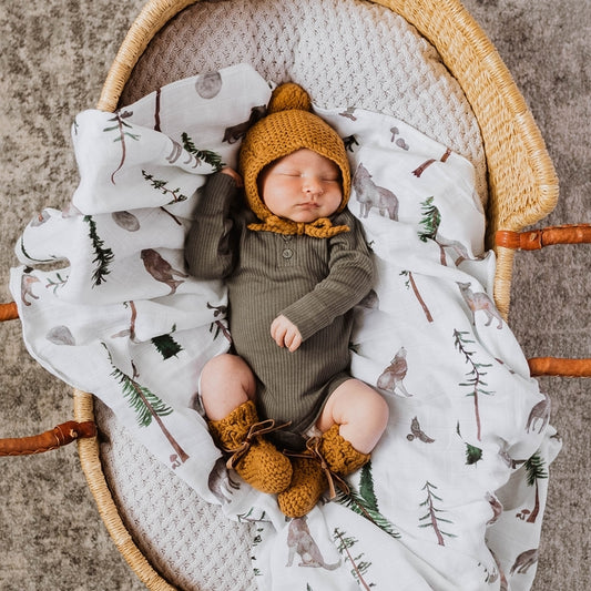 Merino Wool Bonnet & Booties - Bronze