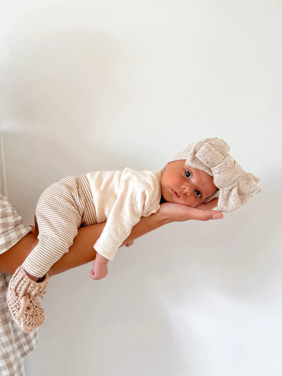 Speckled Rib Oversized Topknot - Macadamia