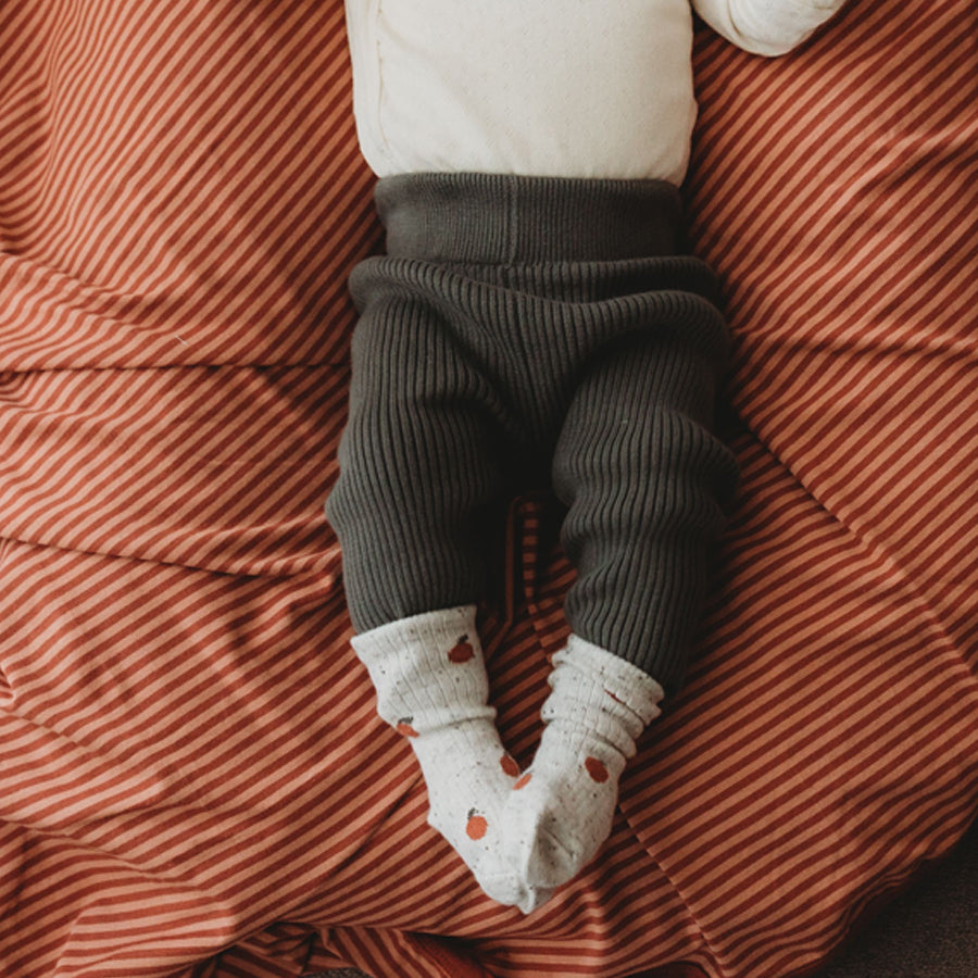 Organic Cotton Rib Knit Leggings - Dark Moss | SIZE 3-6M LEFT