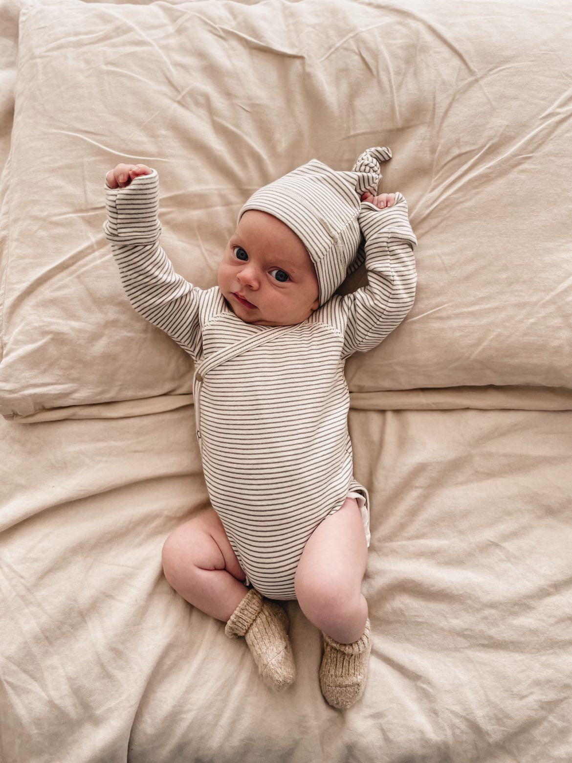 Organic L/S Kimono Bodysuit - Platinum
