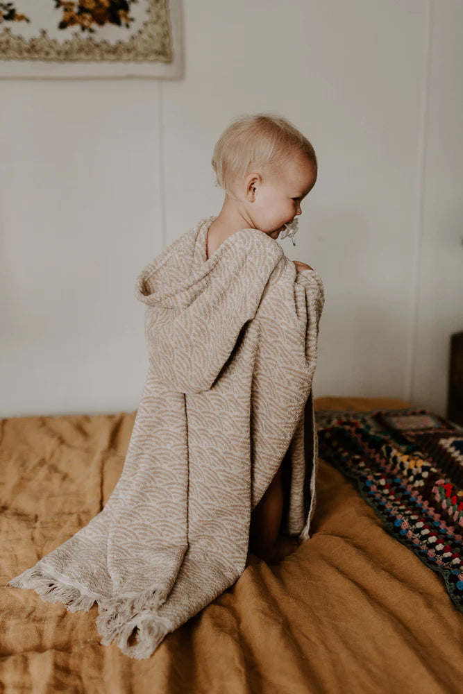 Shell Stitch Organic Hooded Towel - Beige