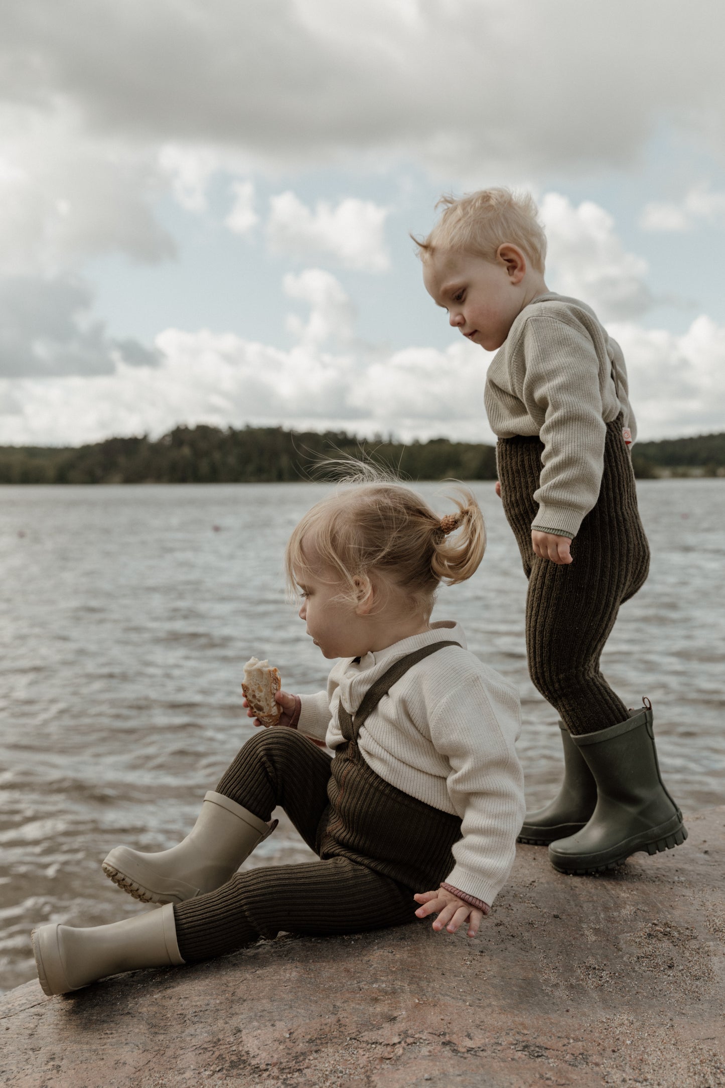 Granny Teddy Tights | Footless - Seaweed Brown