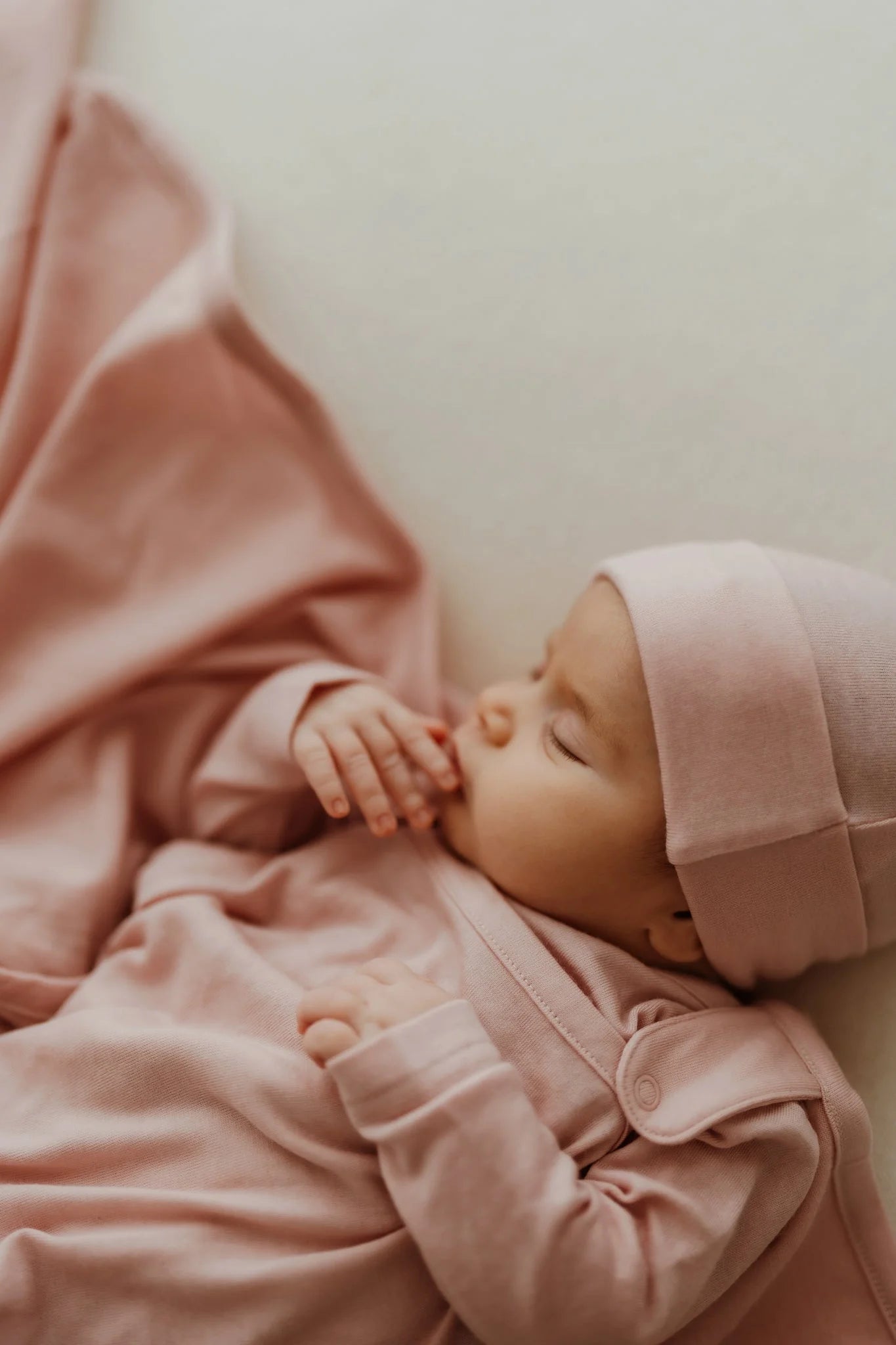 Cocooi Merino Babywrap - Cloud Pink