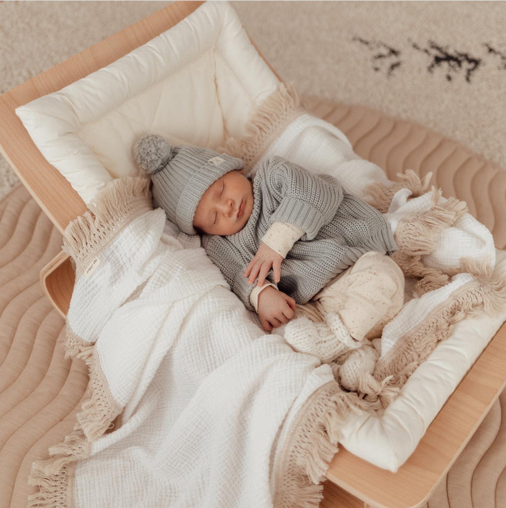 Fringe Swaddle - Oat